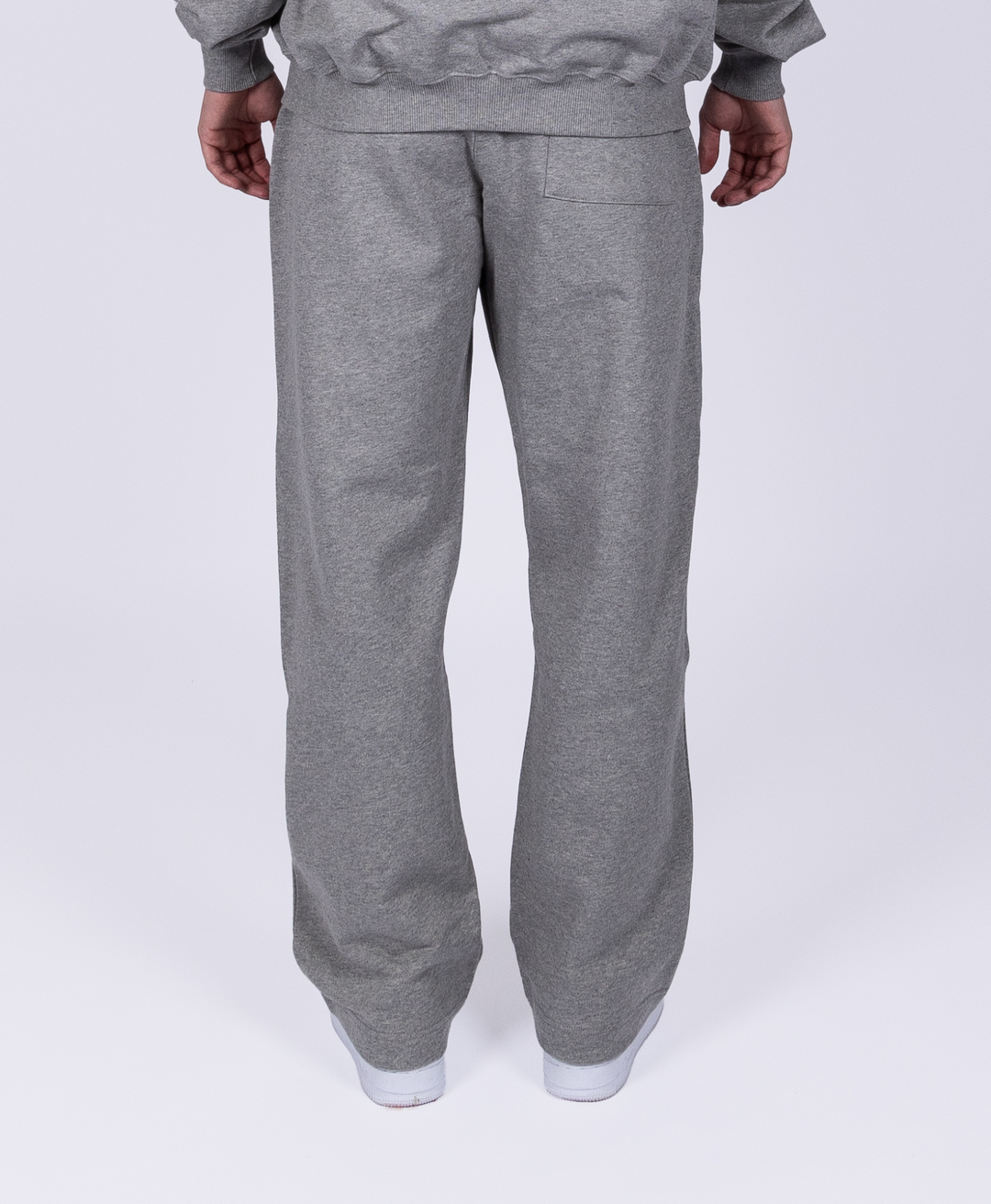 STRAIGHT-LEG SWEATPANTS GREY