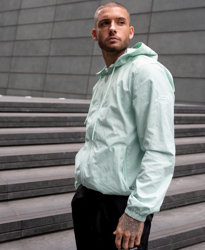 WINDBREAKER MINT GREEN